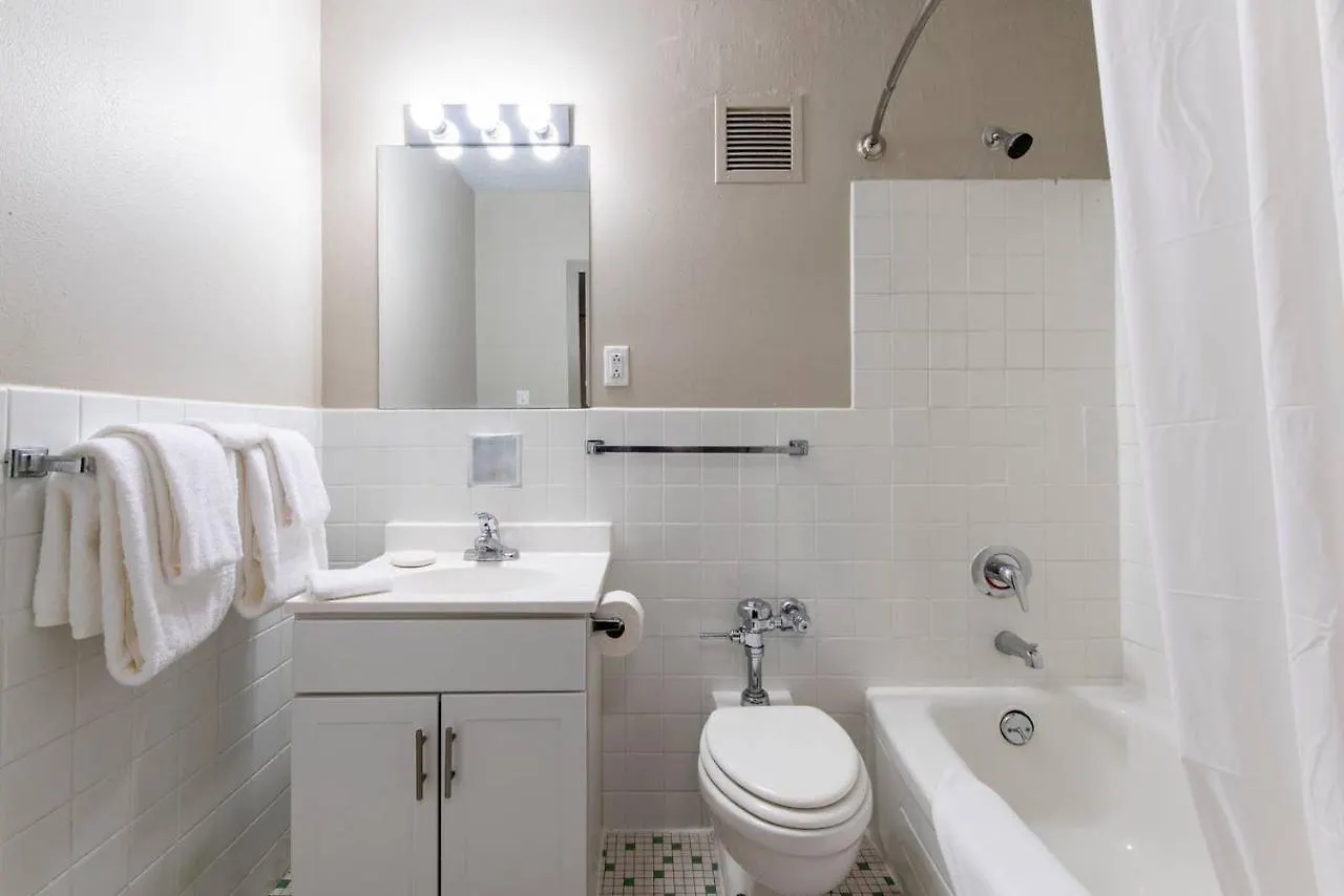 Apartment Abode Vue At 3Rd Downtown Studio Suite Louisville United States
